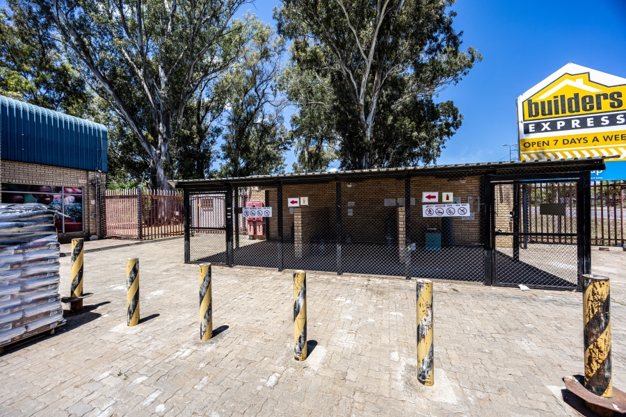 To Let commercial Property for Rent in Komani Park Eastern Cape